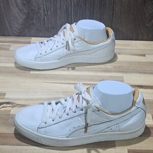 PUMA Clyde Core Leather White‎ Taffy Tan Gold Foil Sneakers Womens 9 365876-02